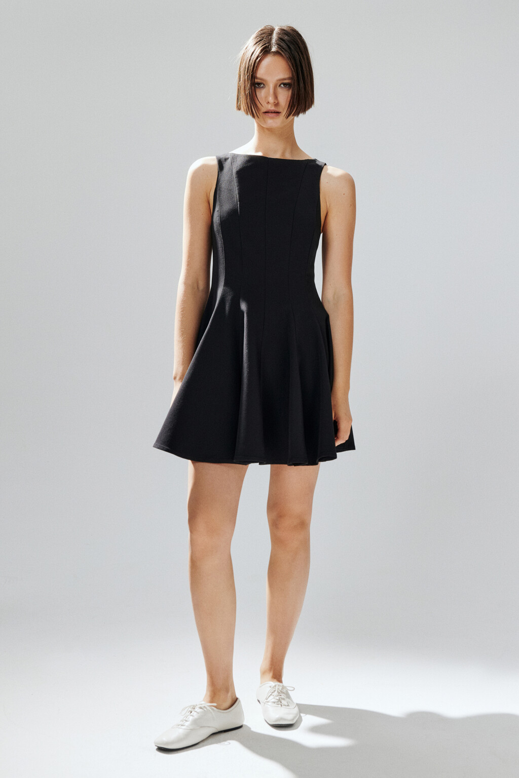 Платье мини с пышной юбкой - цвет черный - 5