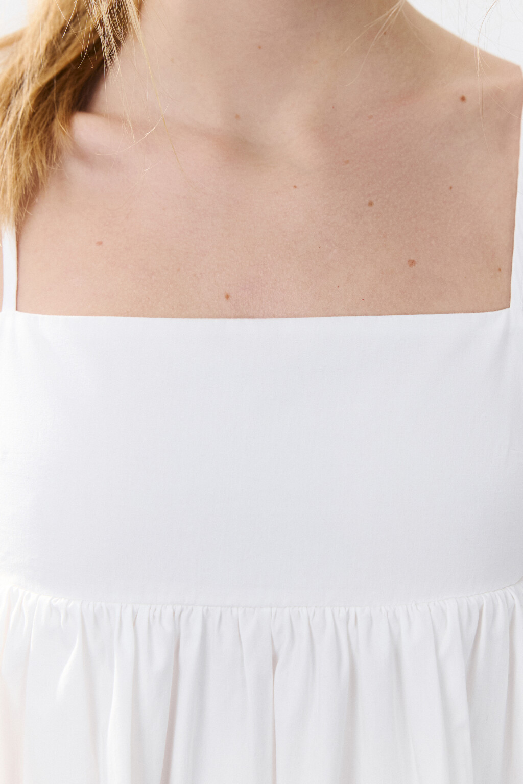 Платье-сарафан мини с завязками - цвет белый - 6