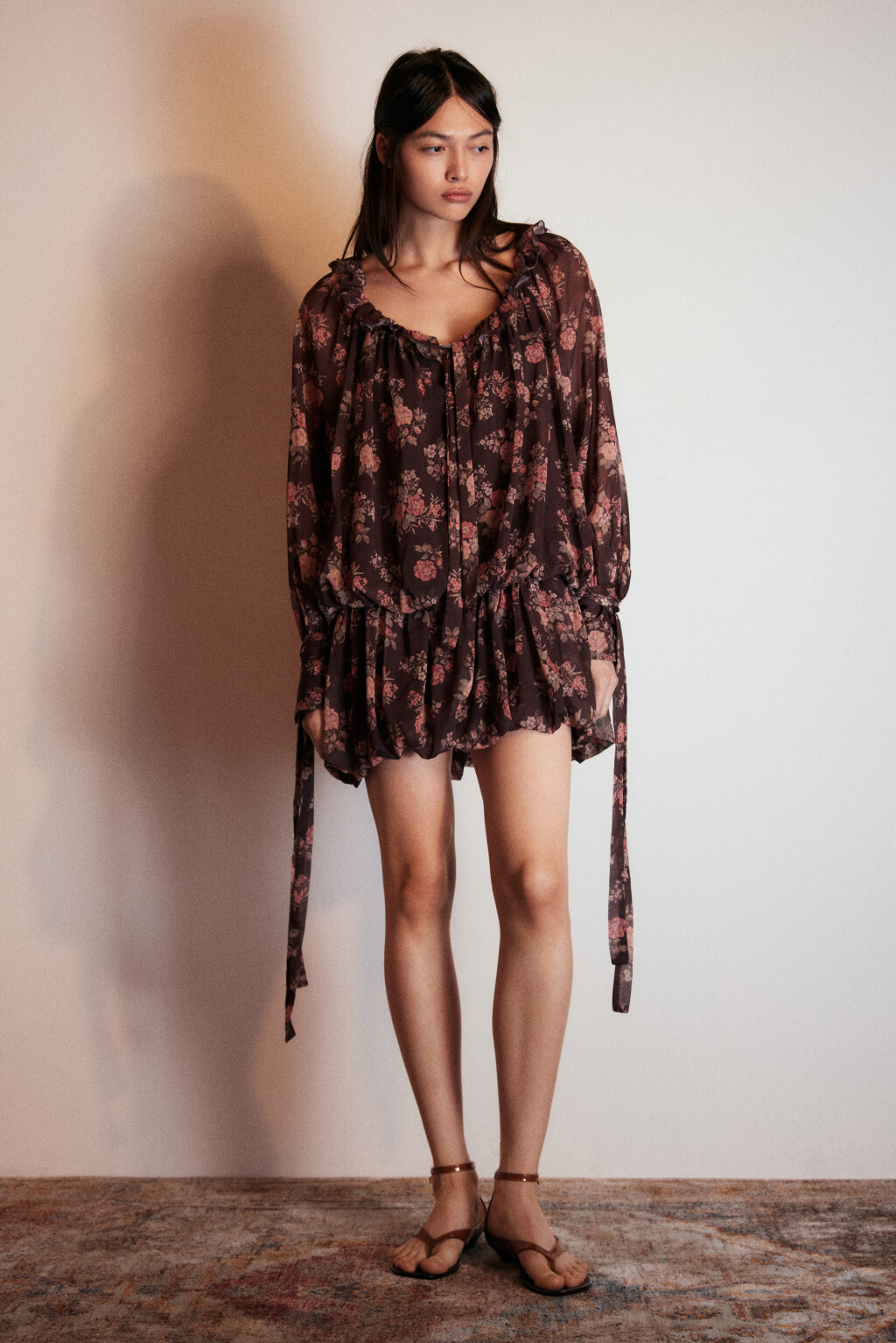 Платье шифоновое с заниженной талией - цвет коричневый - 5