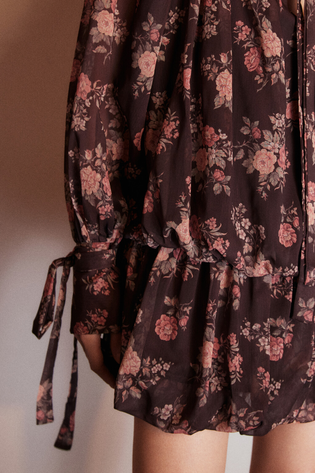 Платье шифоновое с заниженной талией - цвет коричневый - 8