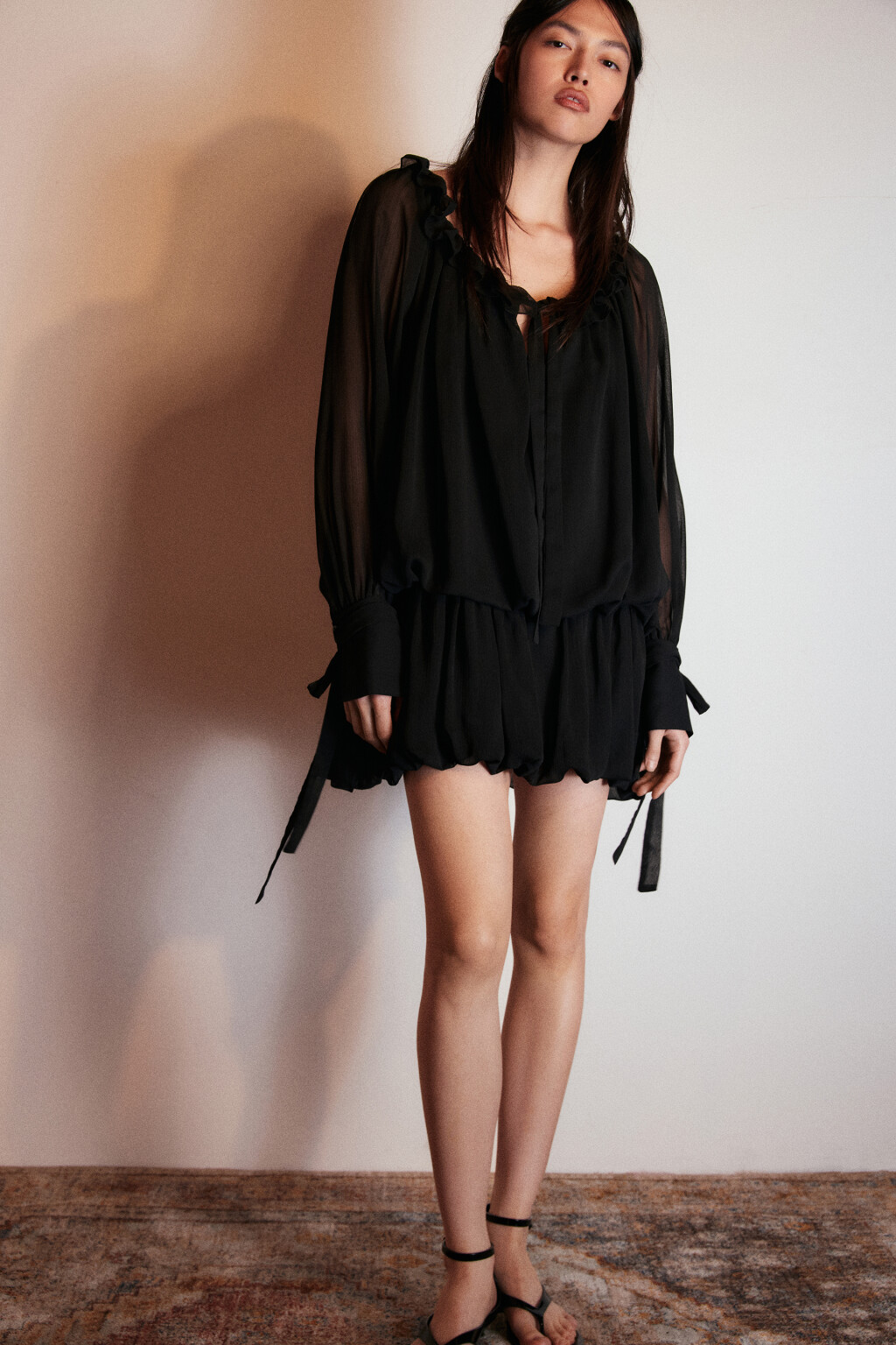 Платье шифоновое с заниженной талией - цвет черный - 1