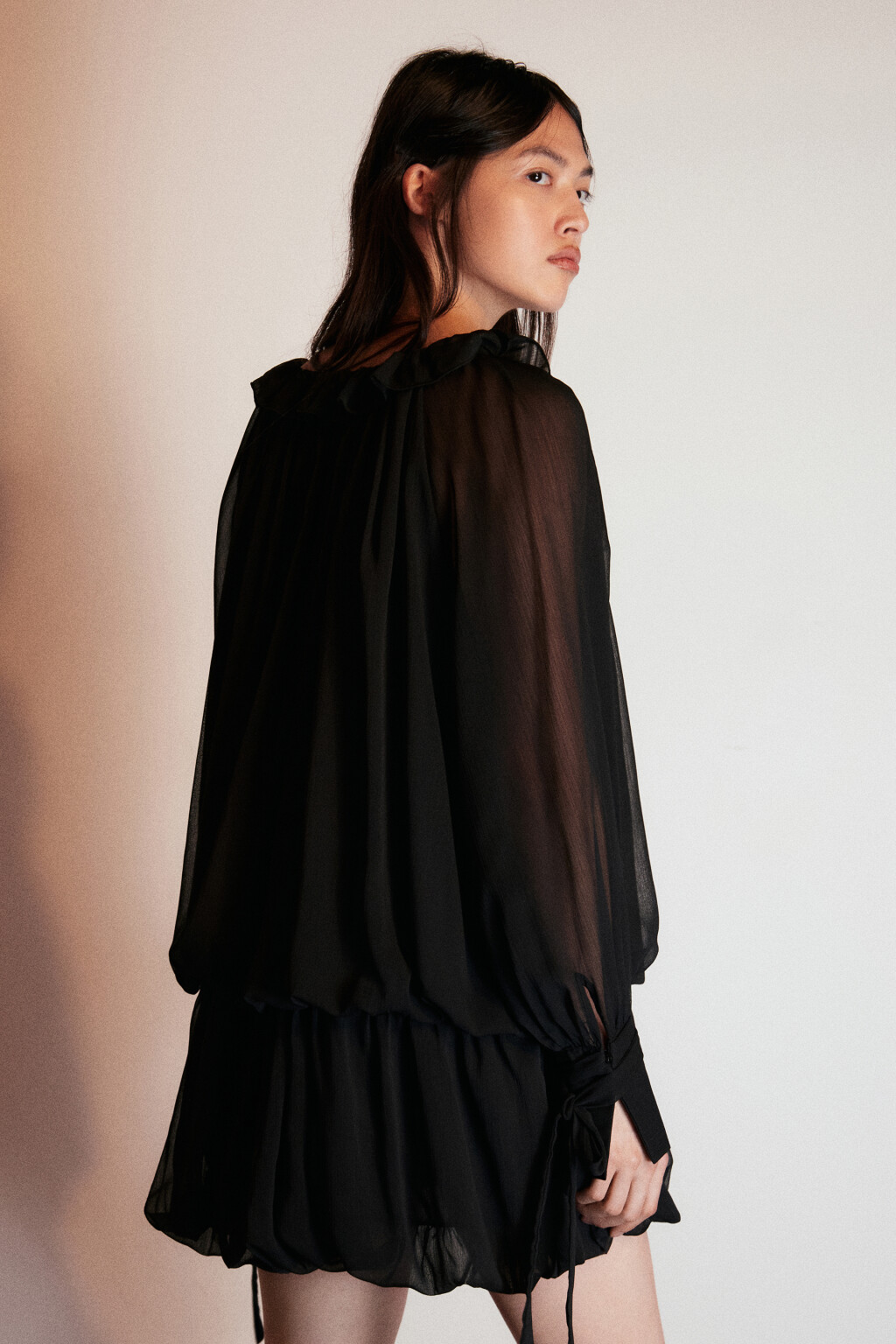 Платье шифоновое с заниженной талией - цвет черный - 4