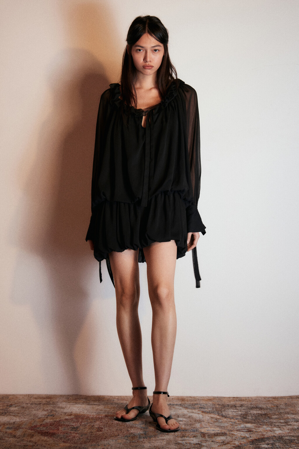 Платье шифоновое с заниженной талией - цвет черный - 5