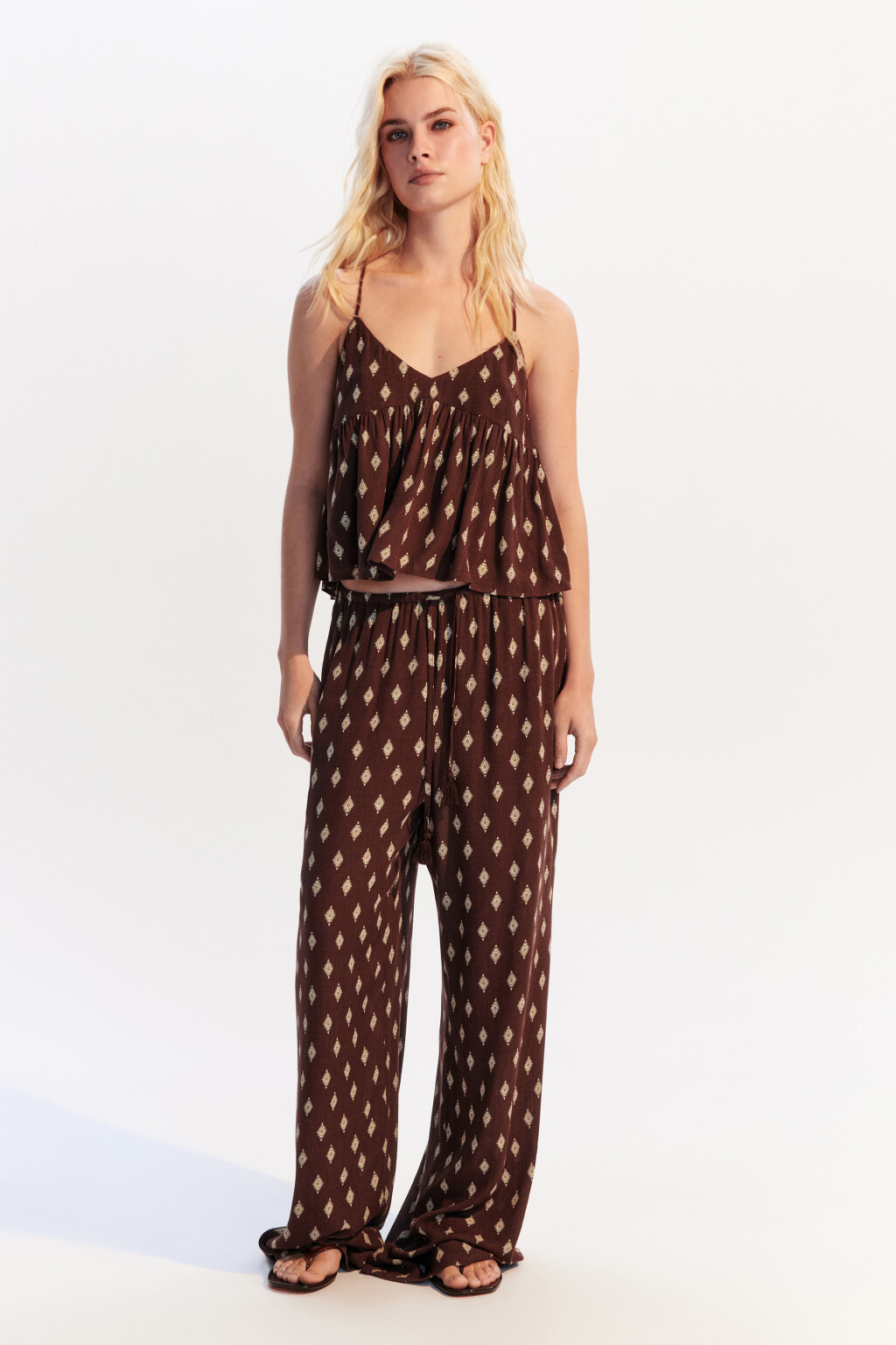 Топ вискозный с принтом - цвет коричневый - 4