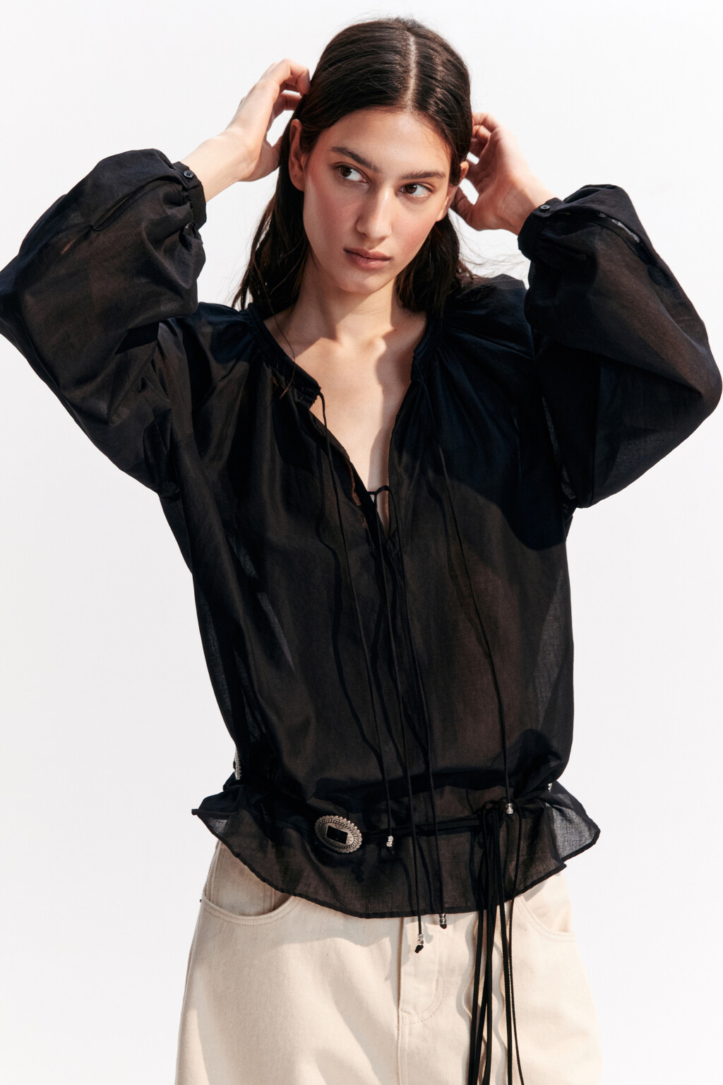 Блузка хлопковая с завязками на груди - цвет черный - 1