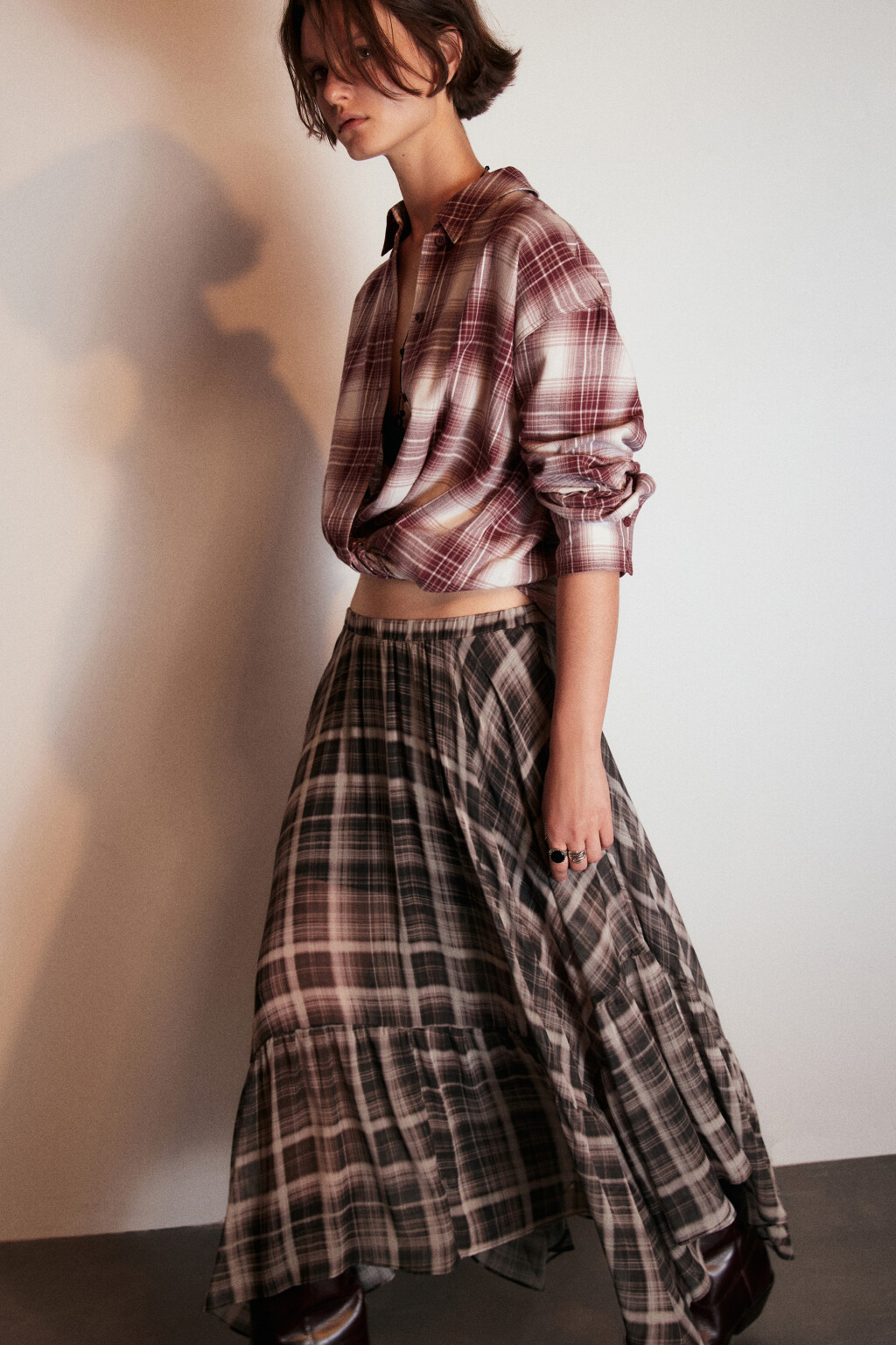 Рубашка хлопковая в клетку - цвет бежевый - 2