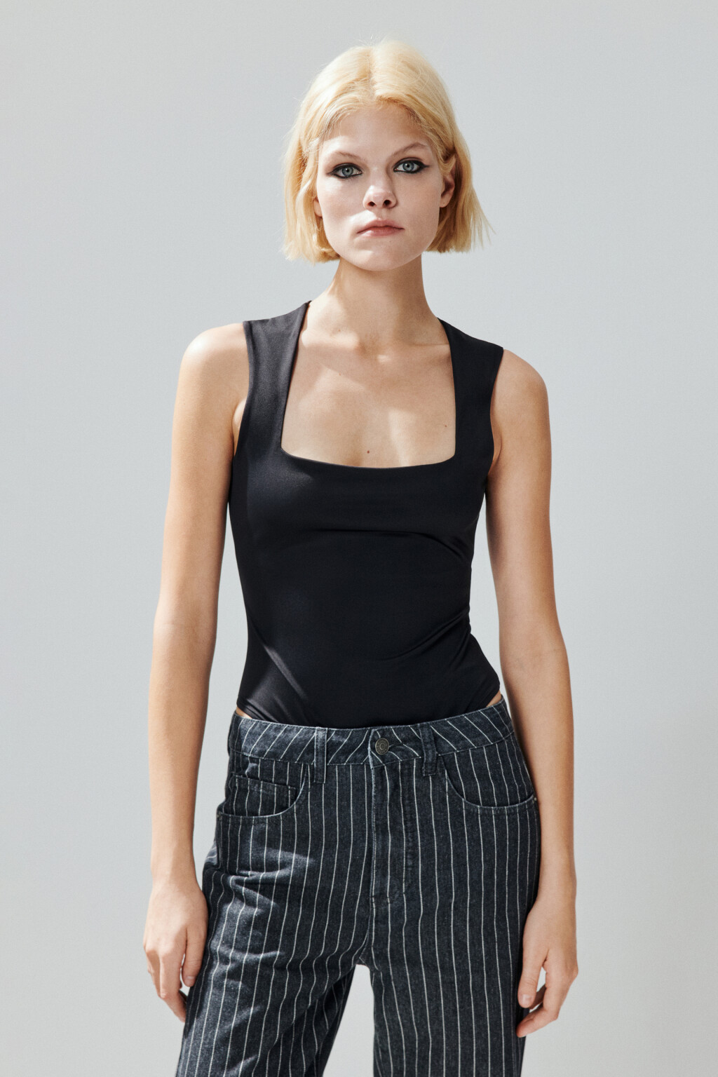 Боди-майка с квадратным вырезом - цвет черный - 2