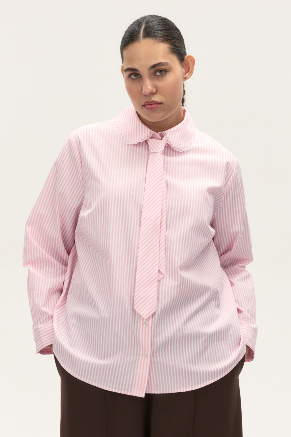 Блузка классическая с галстуком - цвет розовый - 4