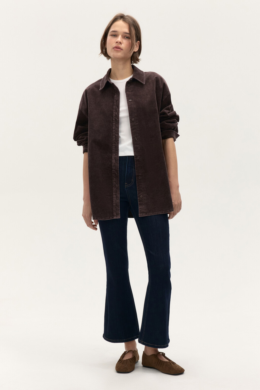 Рубашка oversize из вельвета - цвет коричневый - 4