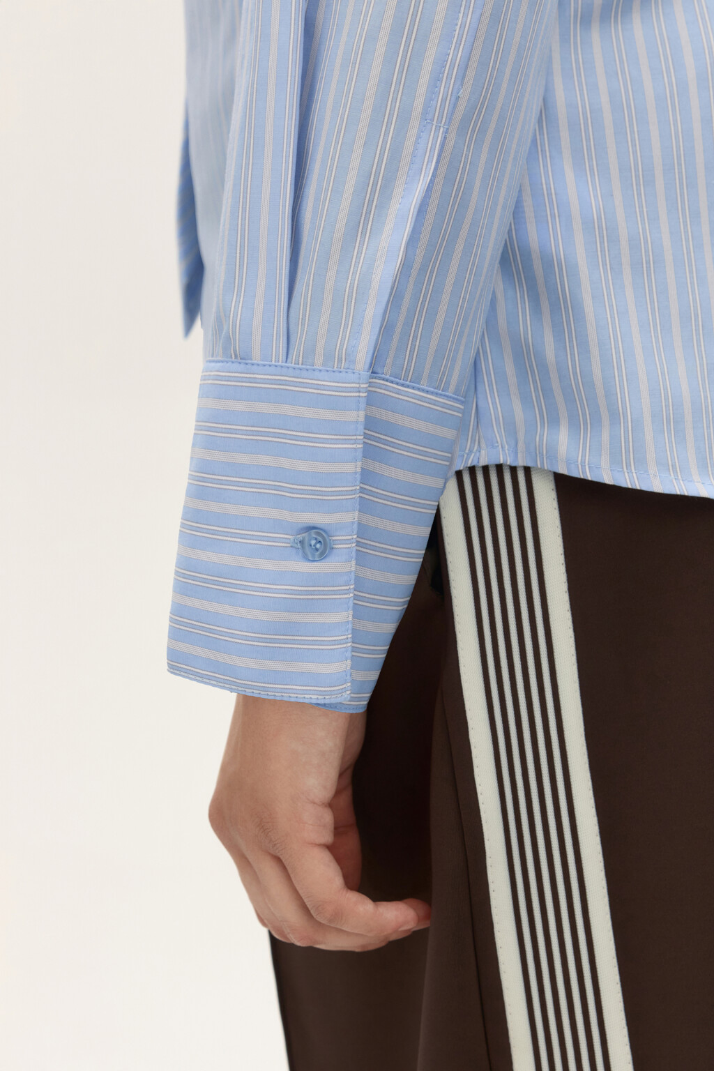 Блузка-рубашка прямая с галстуком - цвет голубой - 6