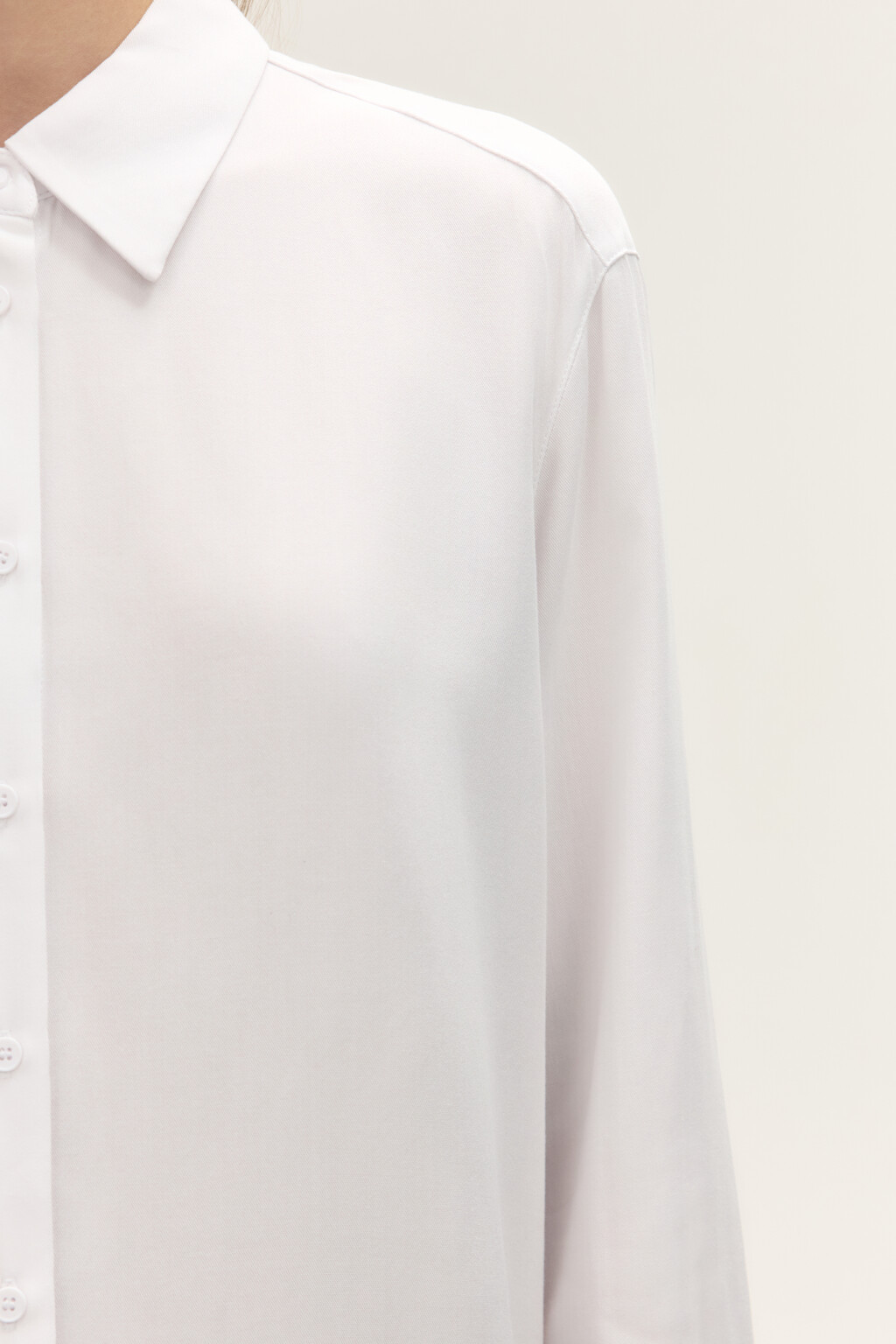 Блузка-рубашка классическая из вискозы - цвет белый - 6