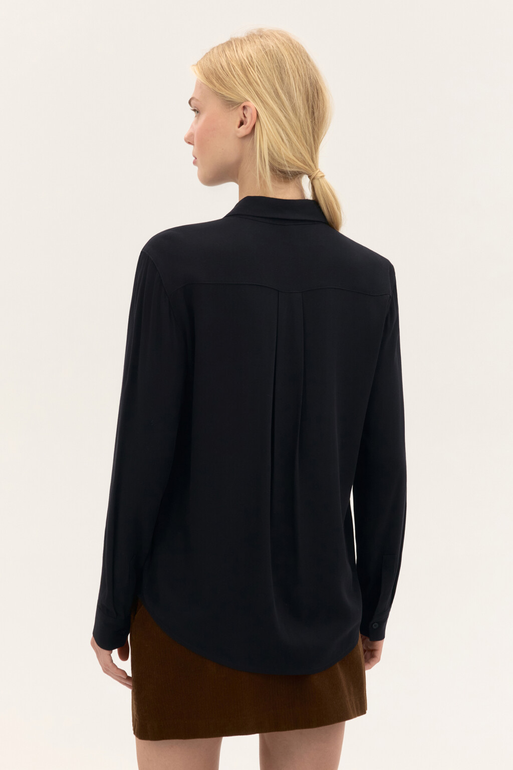 Блузка-рубашка классическая из вискозы - цвет черный - 3