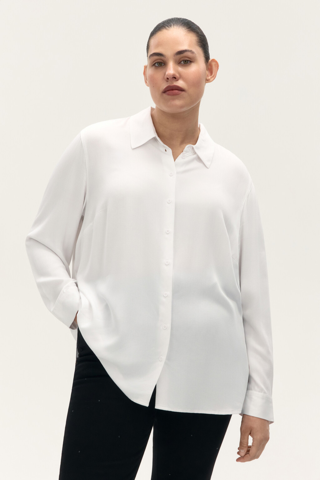 Блузка-рубашка классическая из вискозы - цвет белый - 2