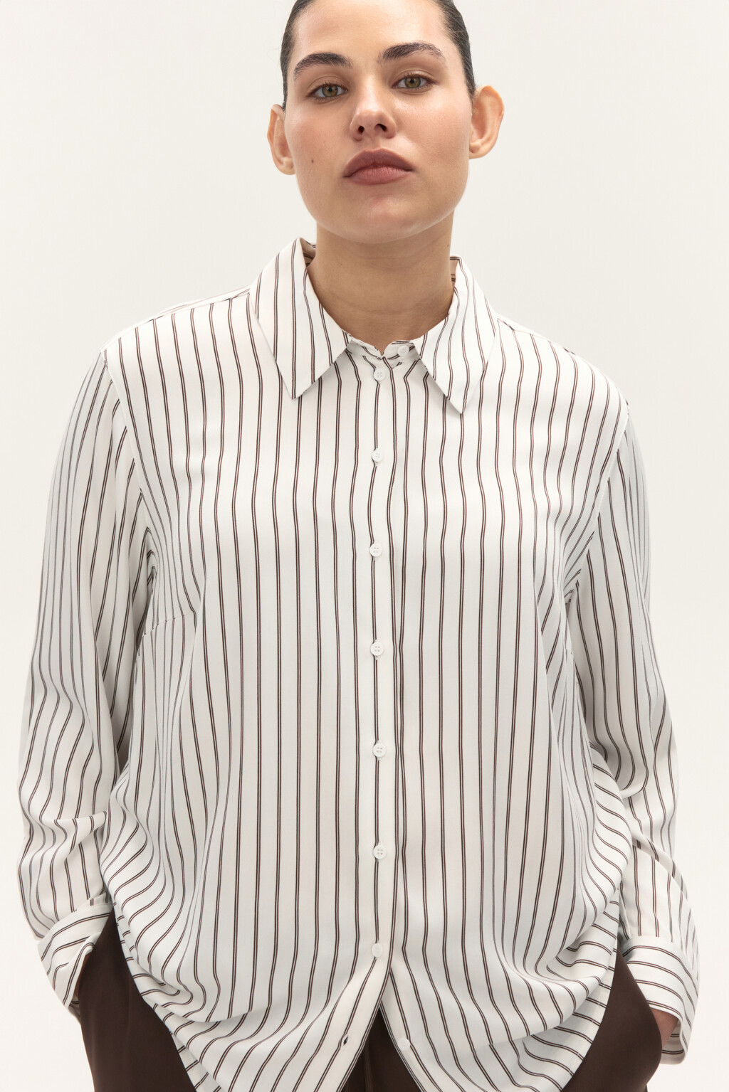 Блузка-рубашка классическая из вискозы - цвет белый - 1