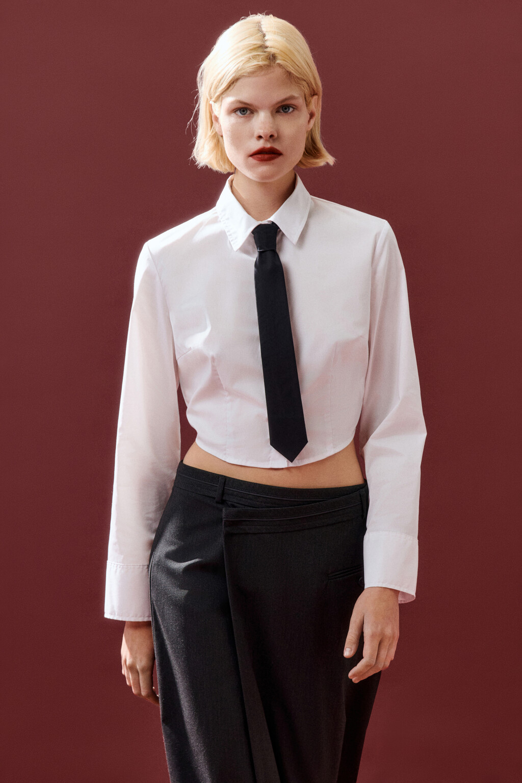 Рубашка укороченная с галстуком - цвет белый - 1