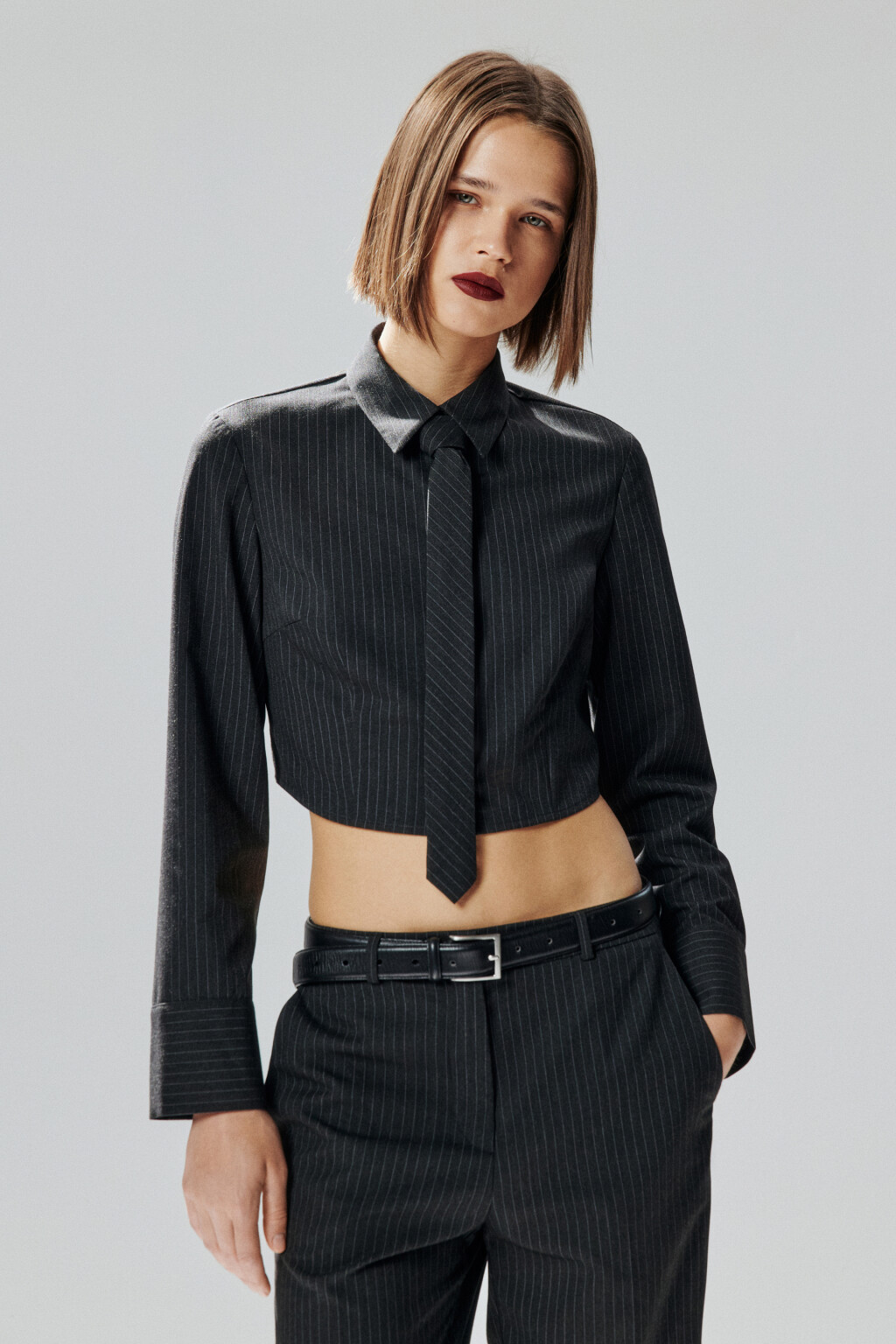 Рубашка укороченная с галстуком - цвет серый - 3