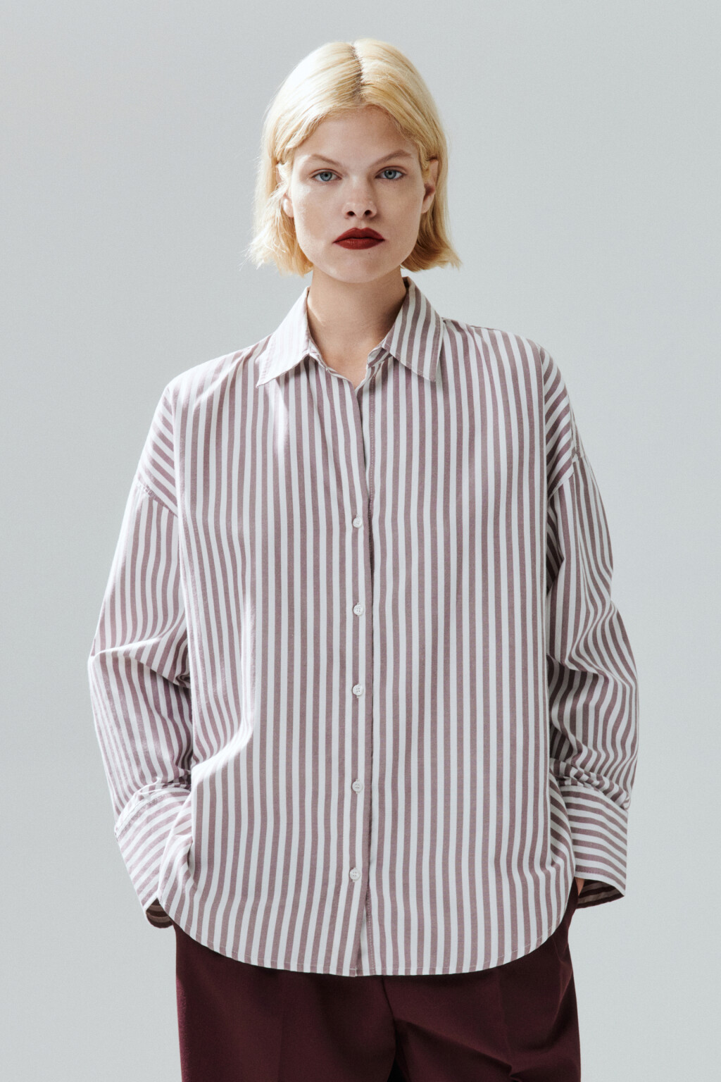 Блузка-рубашка в полоску - цвет бордовый - 3
