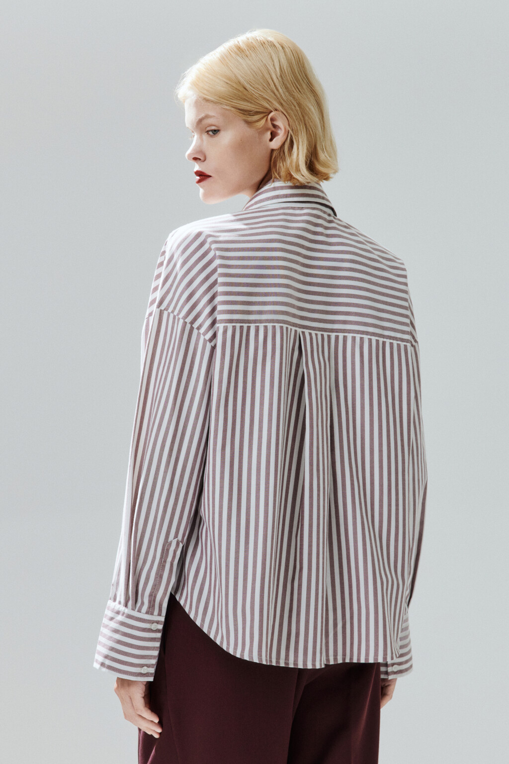 Блузка-рубашка в полоску - цвет бордовый - 4