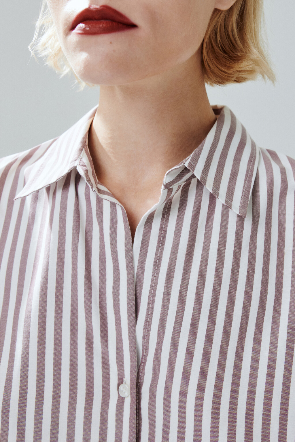 Блузка-рубашка в полоску - цвет бордовый - 7