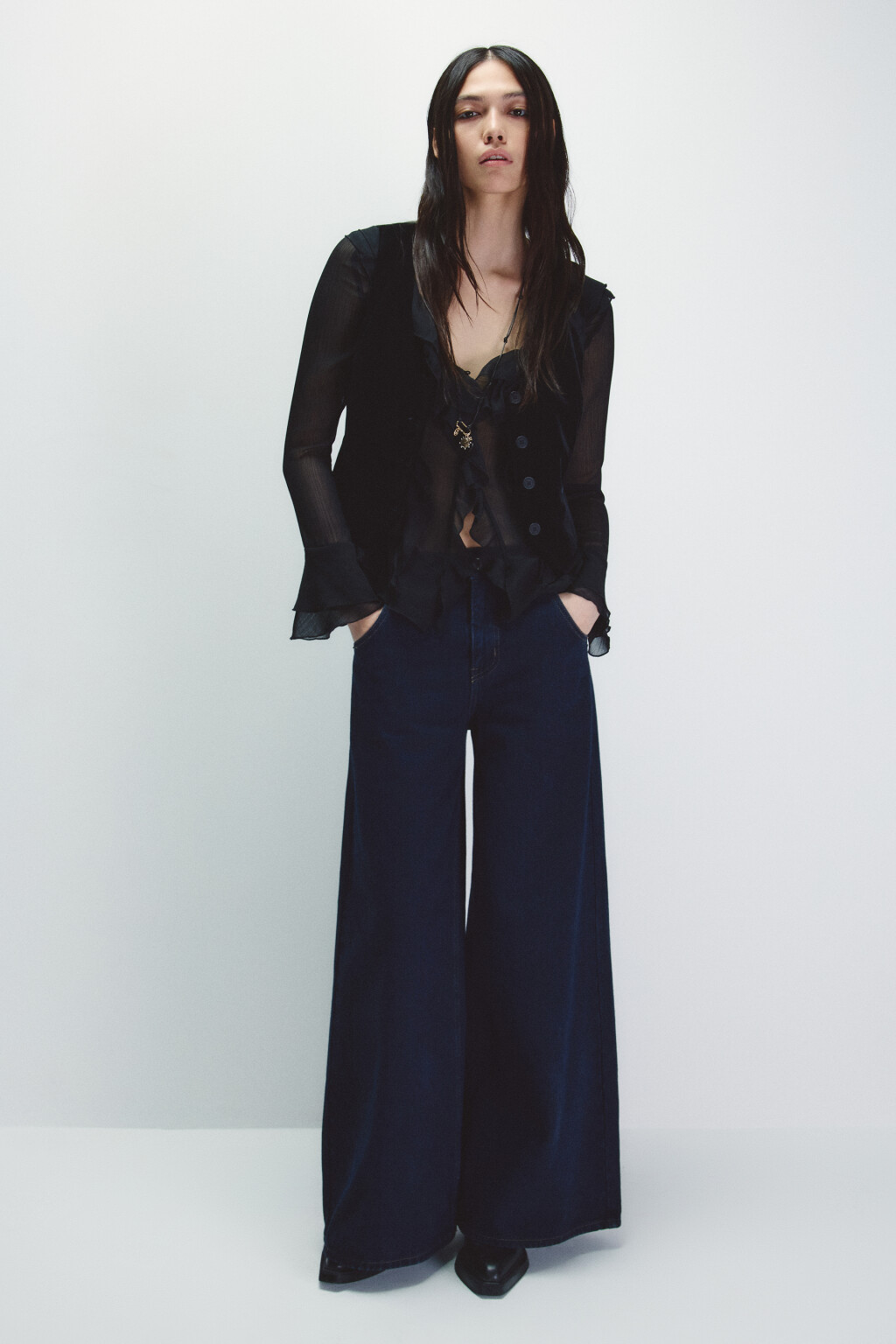 Блузка шифоновая с воланами - цвет черный - 4