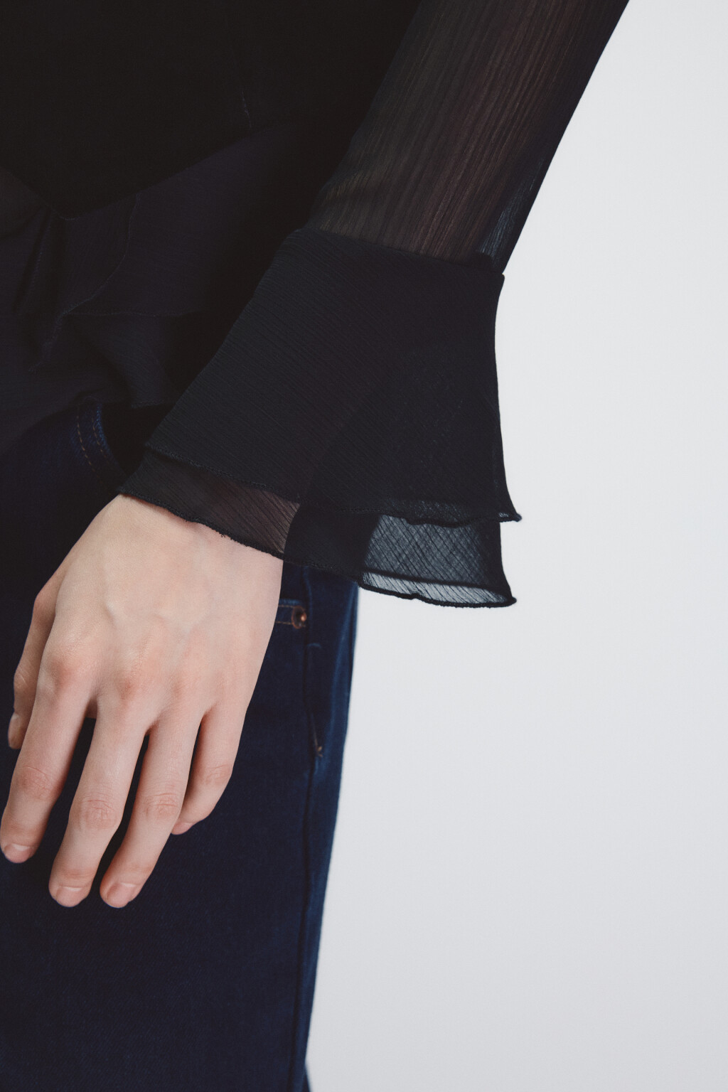 Блузка шифоновая с воланами - цвет черный - 6