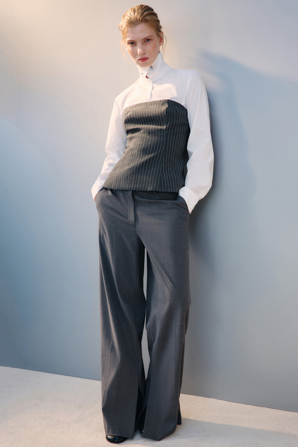 Топ-корсет костюмный в полоску - цвет черный - 1