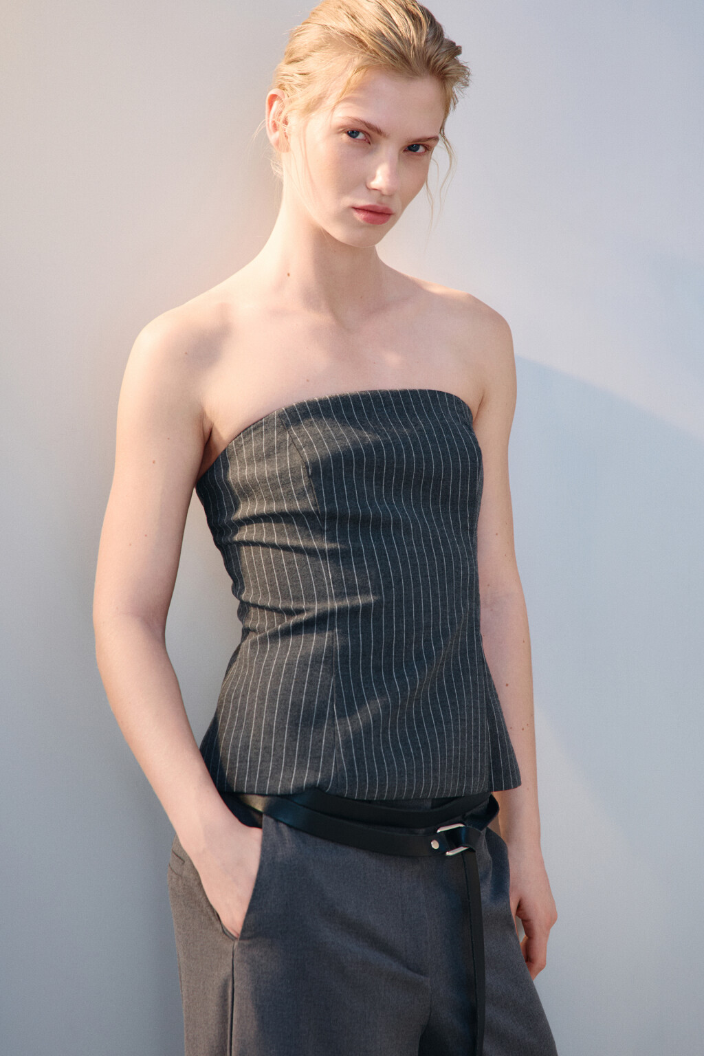 Топ-корсет костюмный в полоску - цвет черный - 2