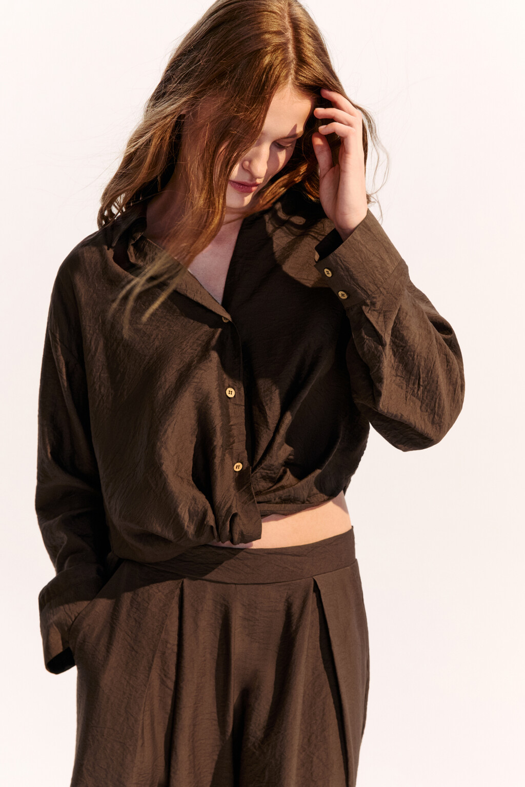 Блузка из вискозы с завязками - цвет коричневый - 1