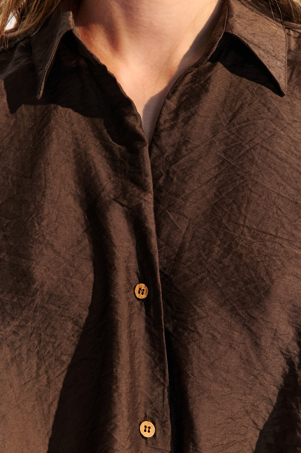 Блузка из вискозы с завязками - цвет коричневый - 6