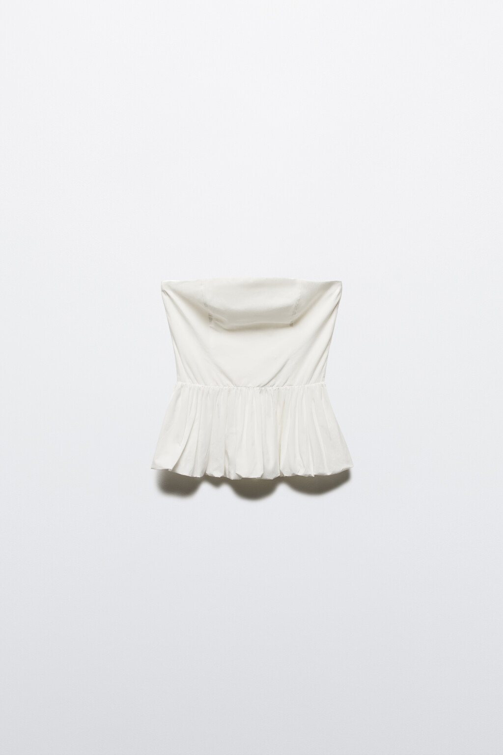 Топ-бандо с пышной баской - цвет белый - 8