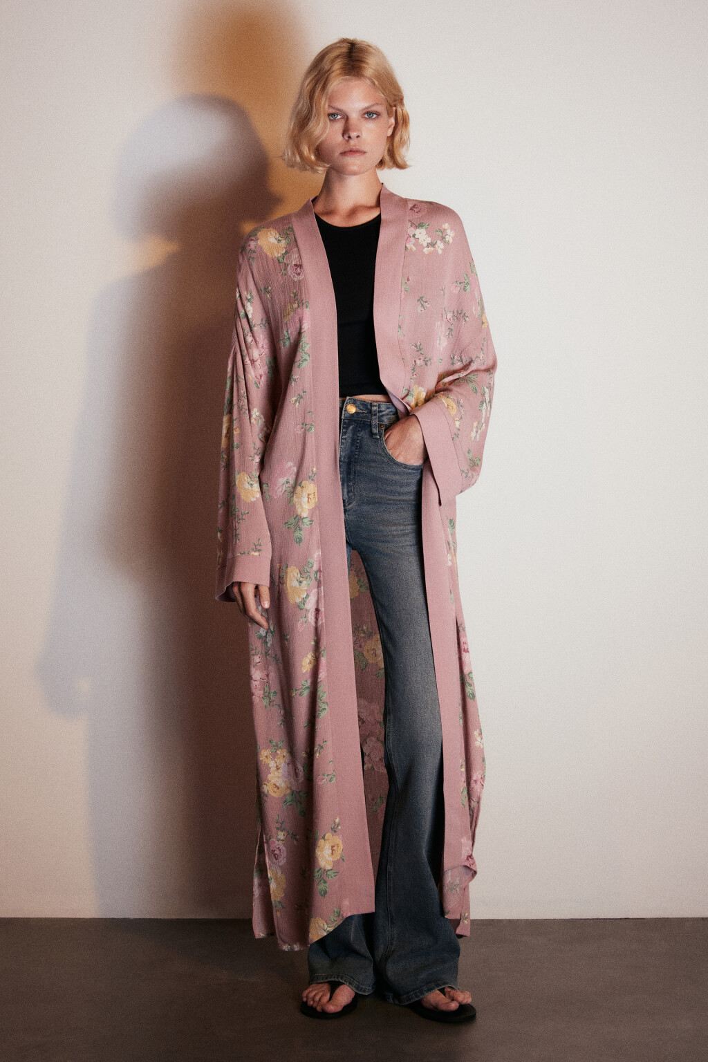 Кардиган-кимоно с поясом и принтом - цвет мультиколор - 3