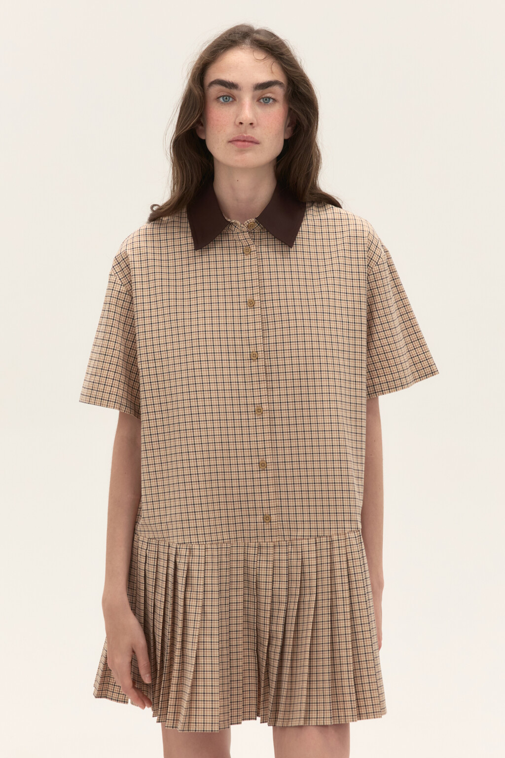 Платье-рубашка мини в клетку - цвет бежевый - 2