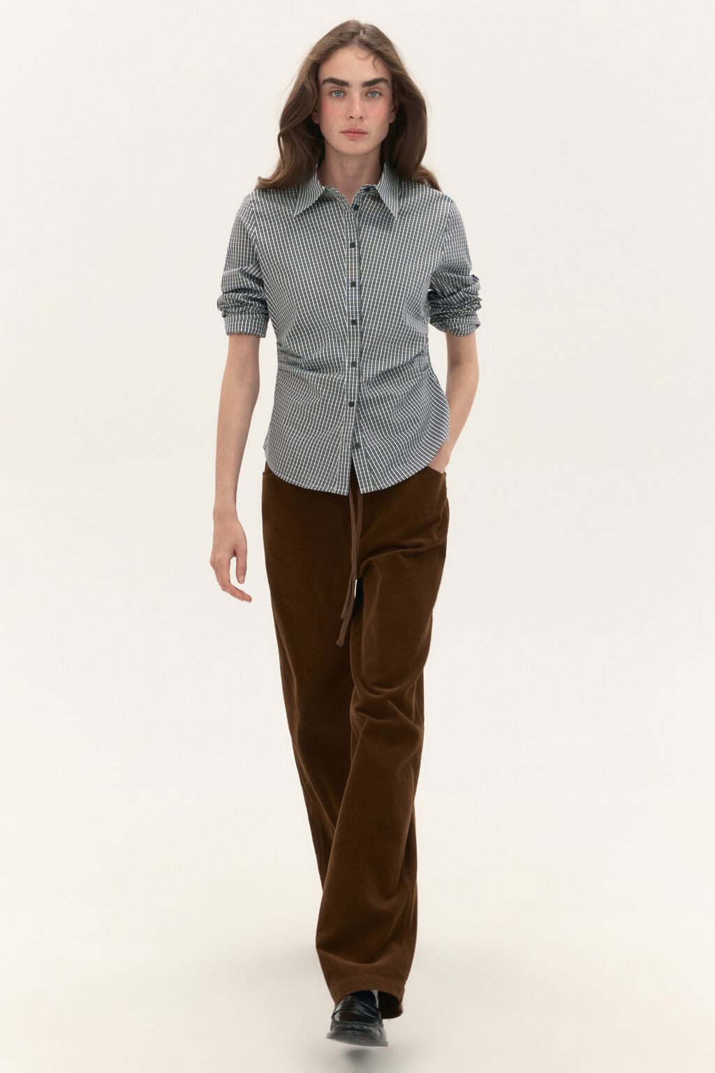 Рубашка приталенная в клетку - цвет черный - 1