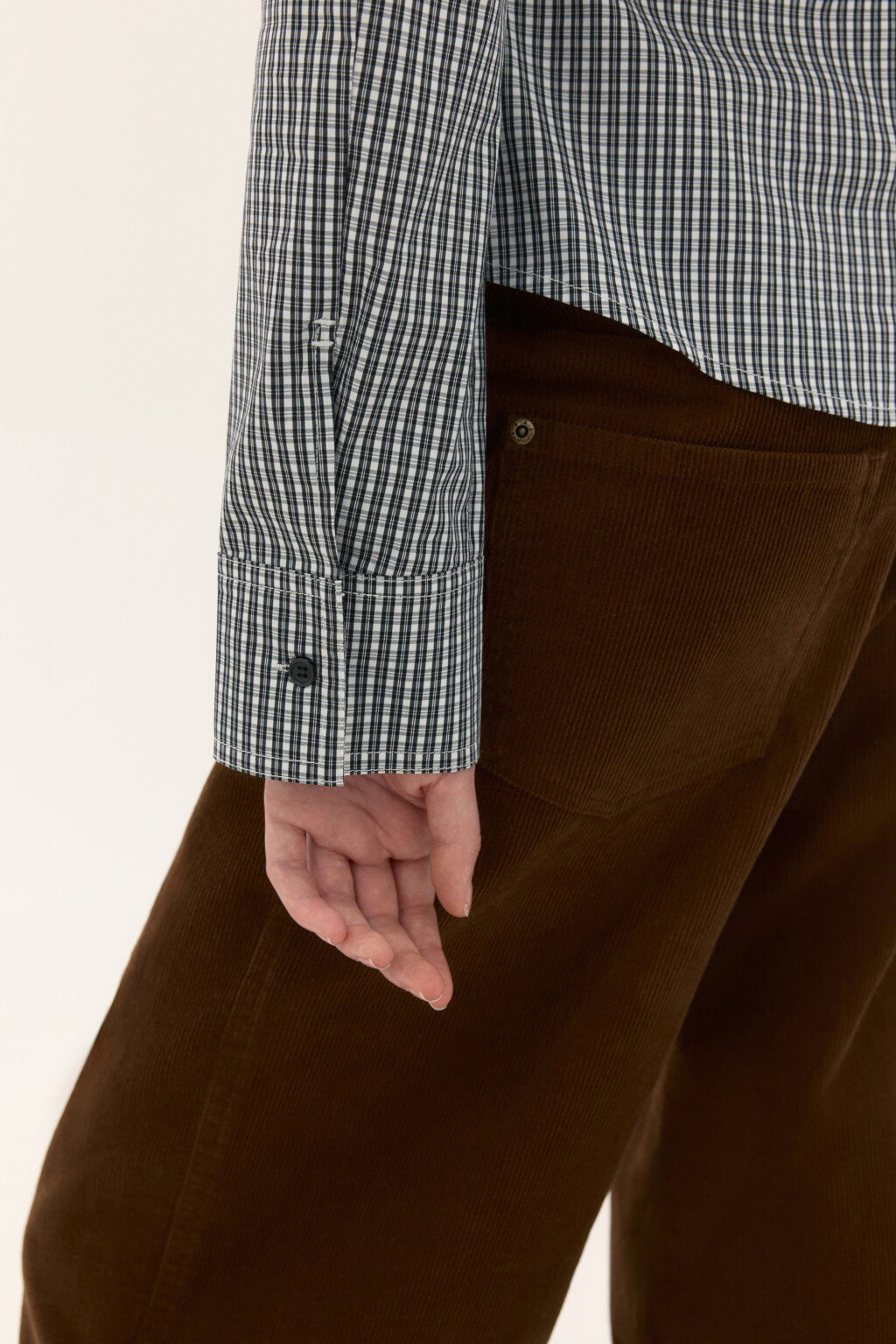 Рубашка приталенная в клетку - цвет черный - 6