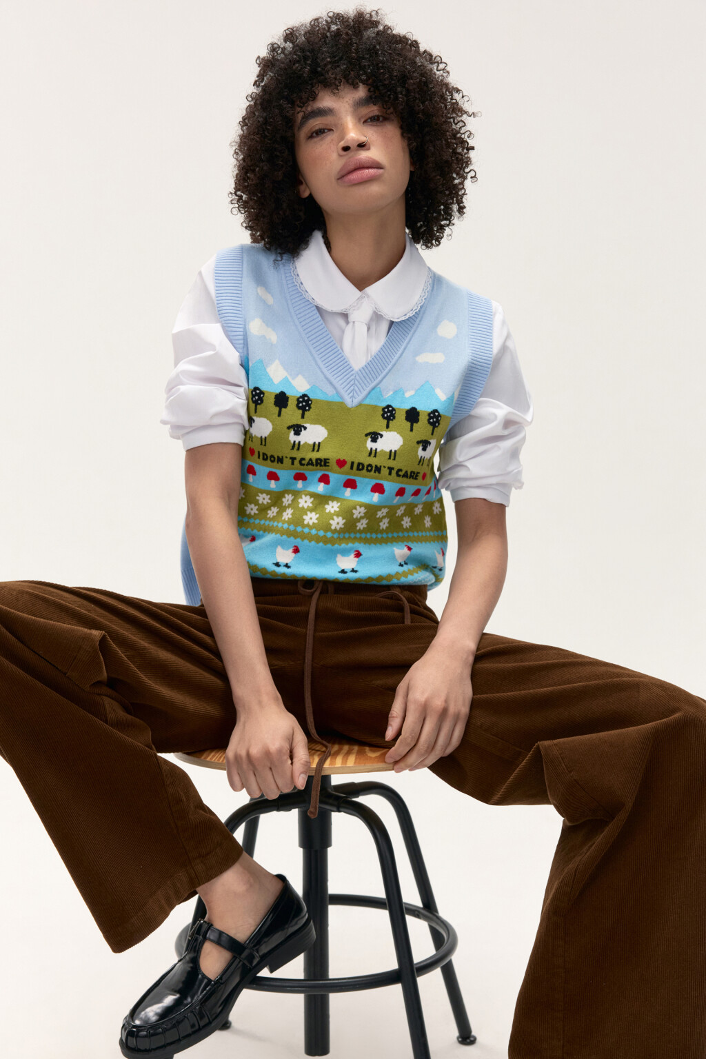 Жилет вязаный с рисунком - цвет голубой - 2