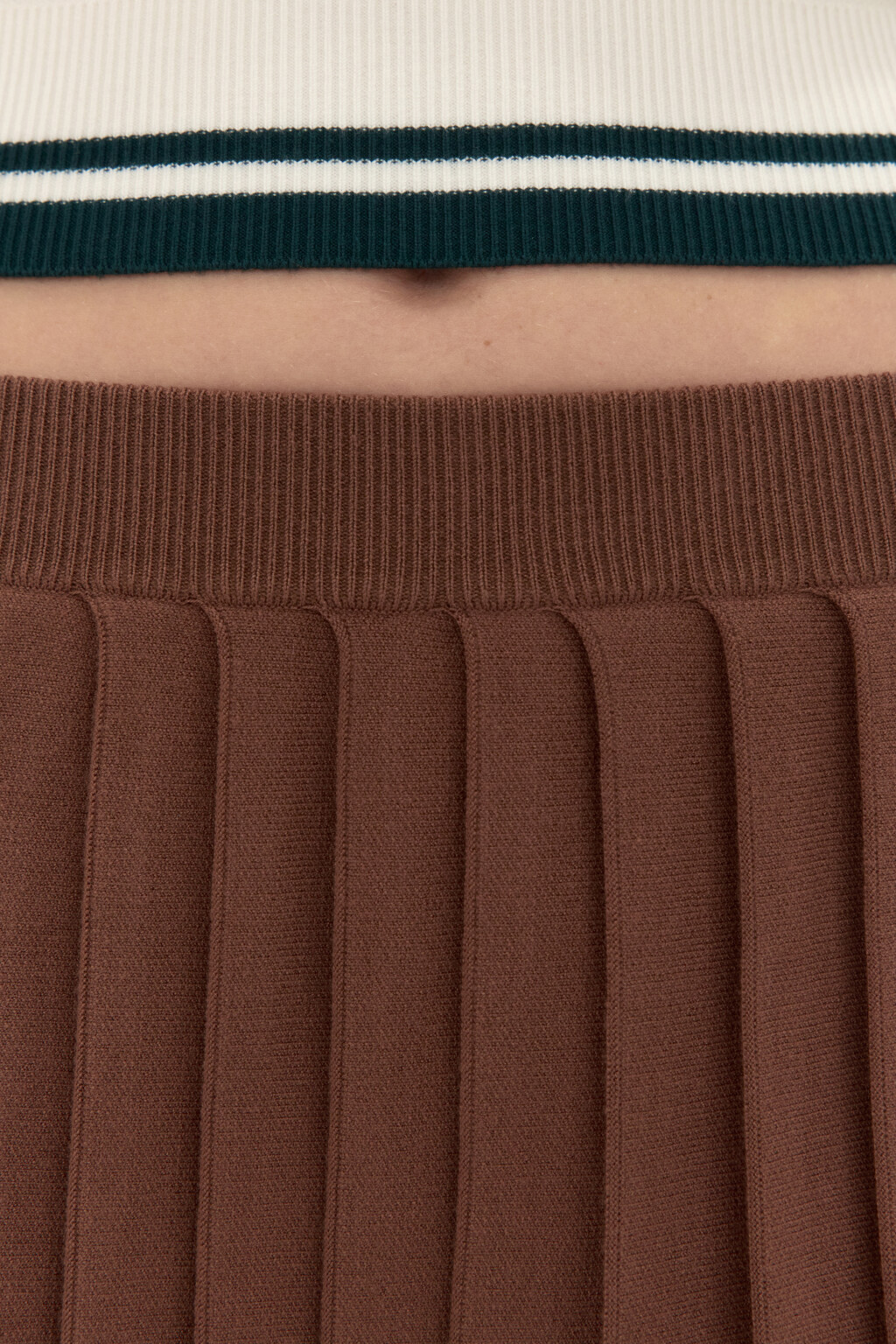 Юбка в складку из вязаного трикотажа - цвет красный - 5