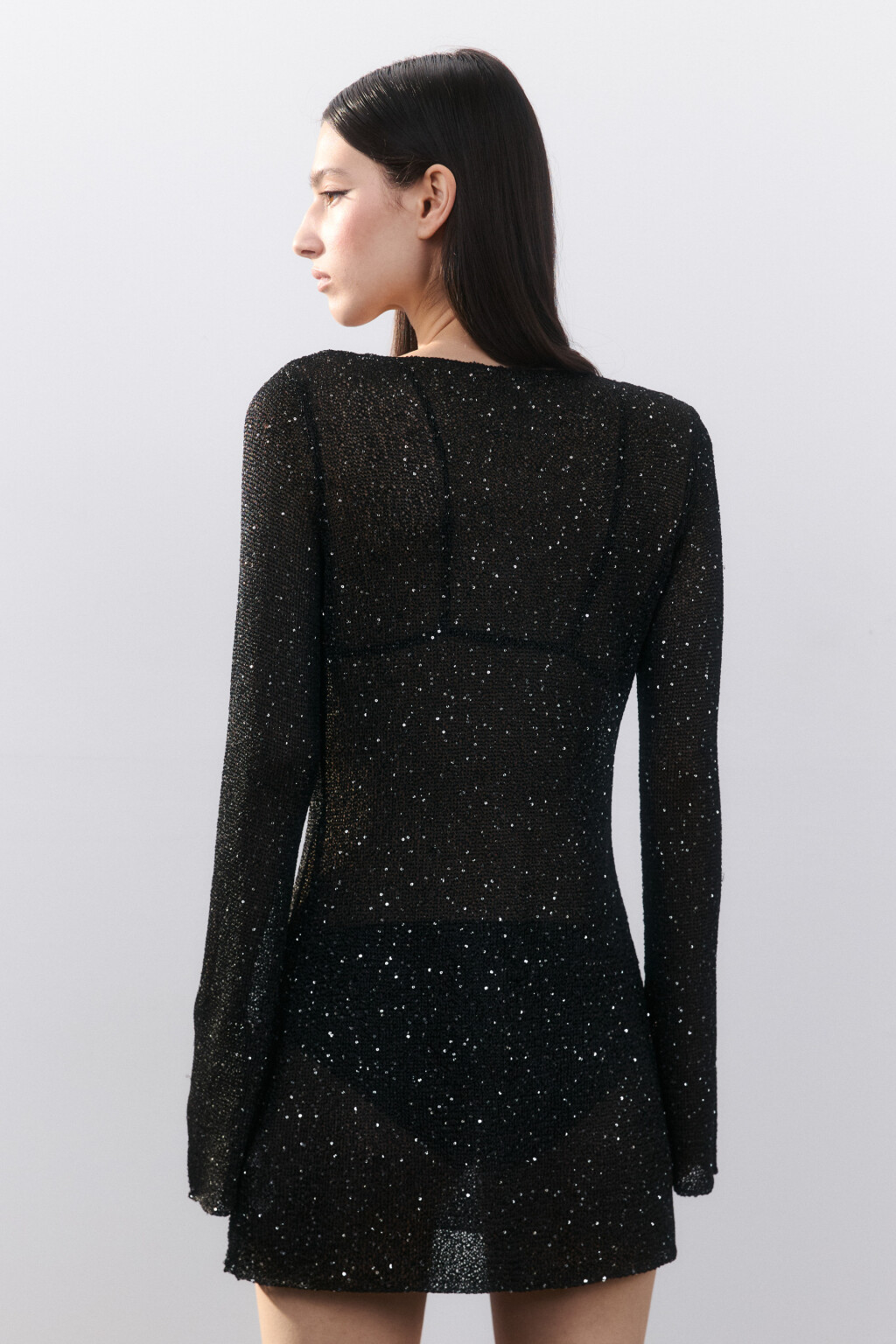 Джемпер из сетки с пайетками - цвет черный - 4