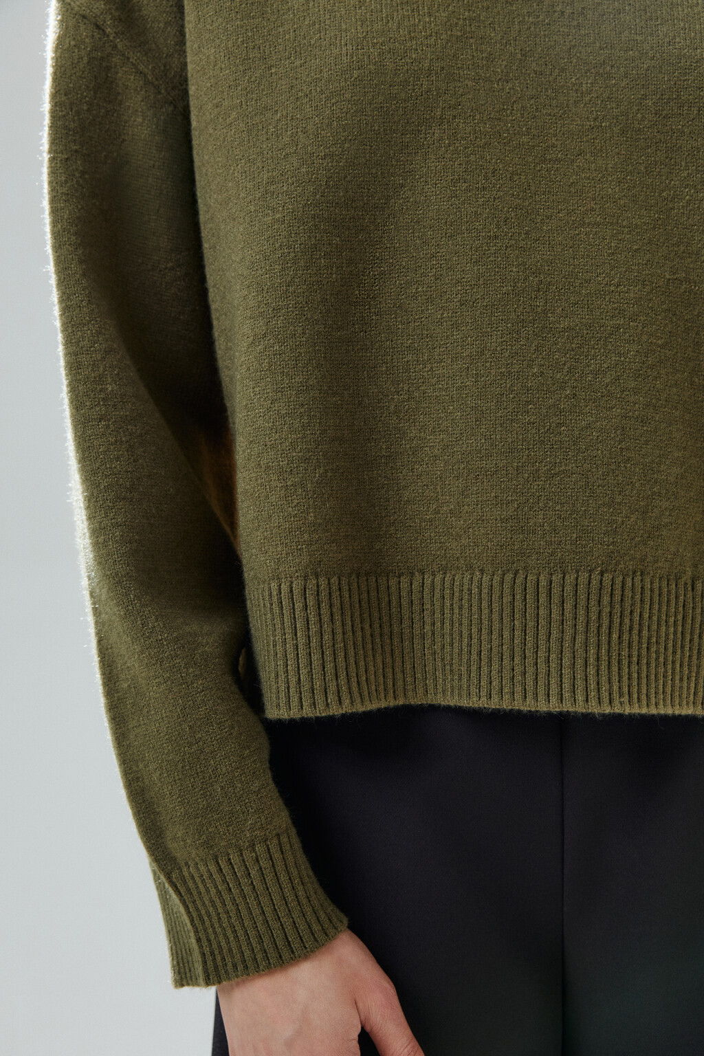 Свитер с воротником на молнии - цвет зеленый - 7
