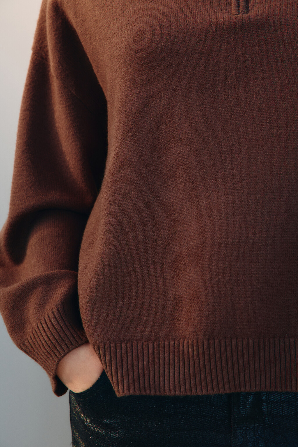 Свитер с воротником на молнии - цвет коричневый - 6