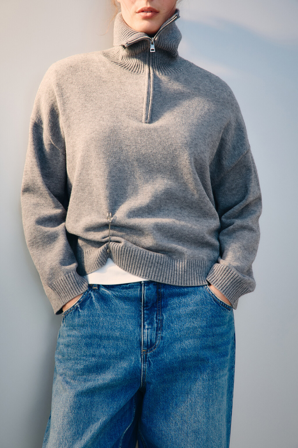 Свитер с воротником на молнии - цвет серый - 1