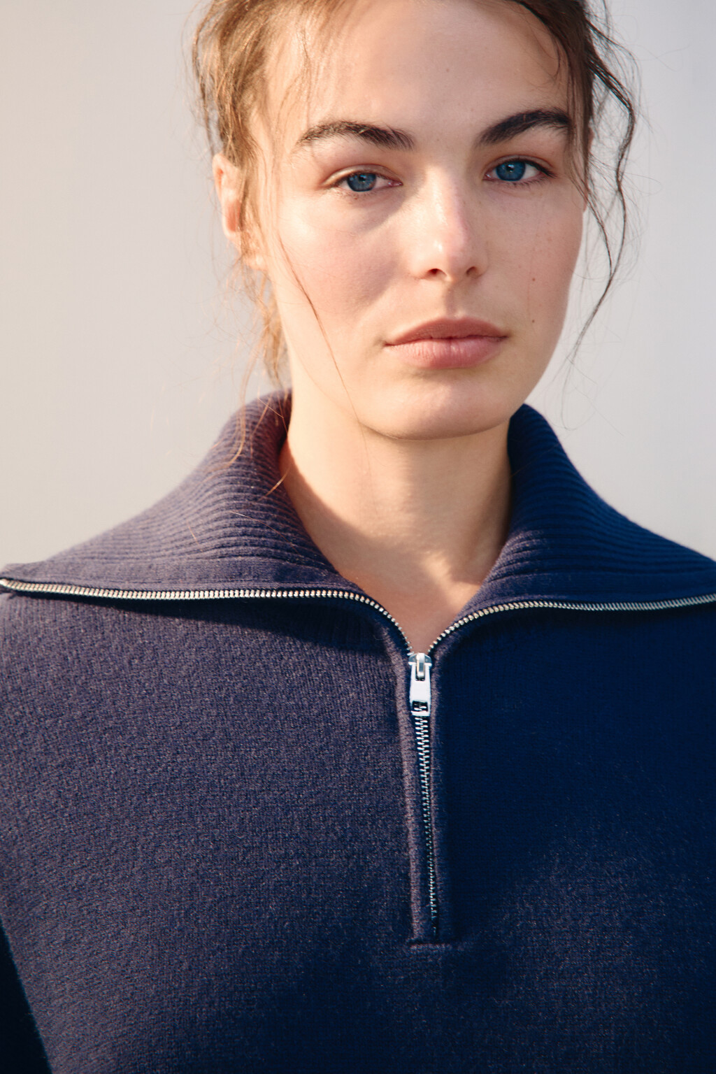 Свитер с воротником на молнии - цвет синий - 5