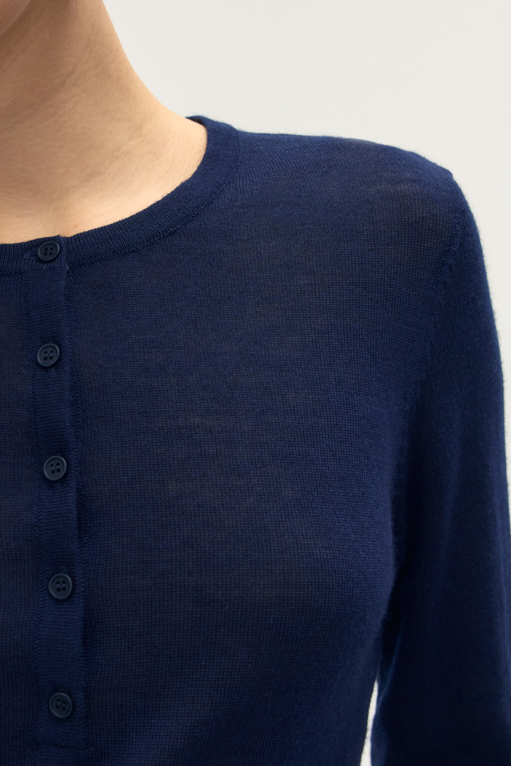 Джемпер из шерсти с застежкой - цвет синий - 6