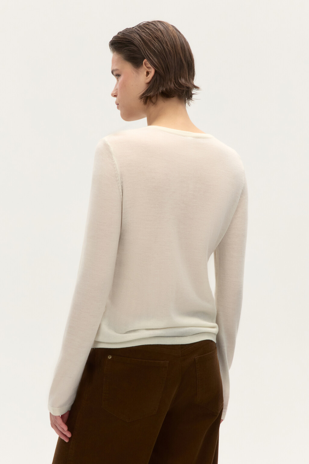 Джемпер из шерсти с застежкой - цвет молочный - 4