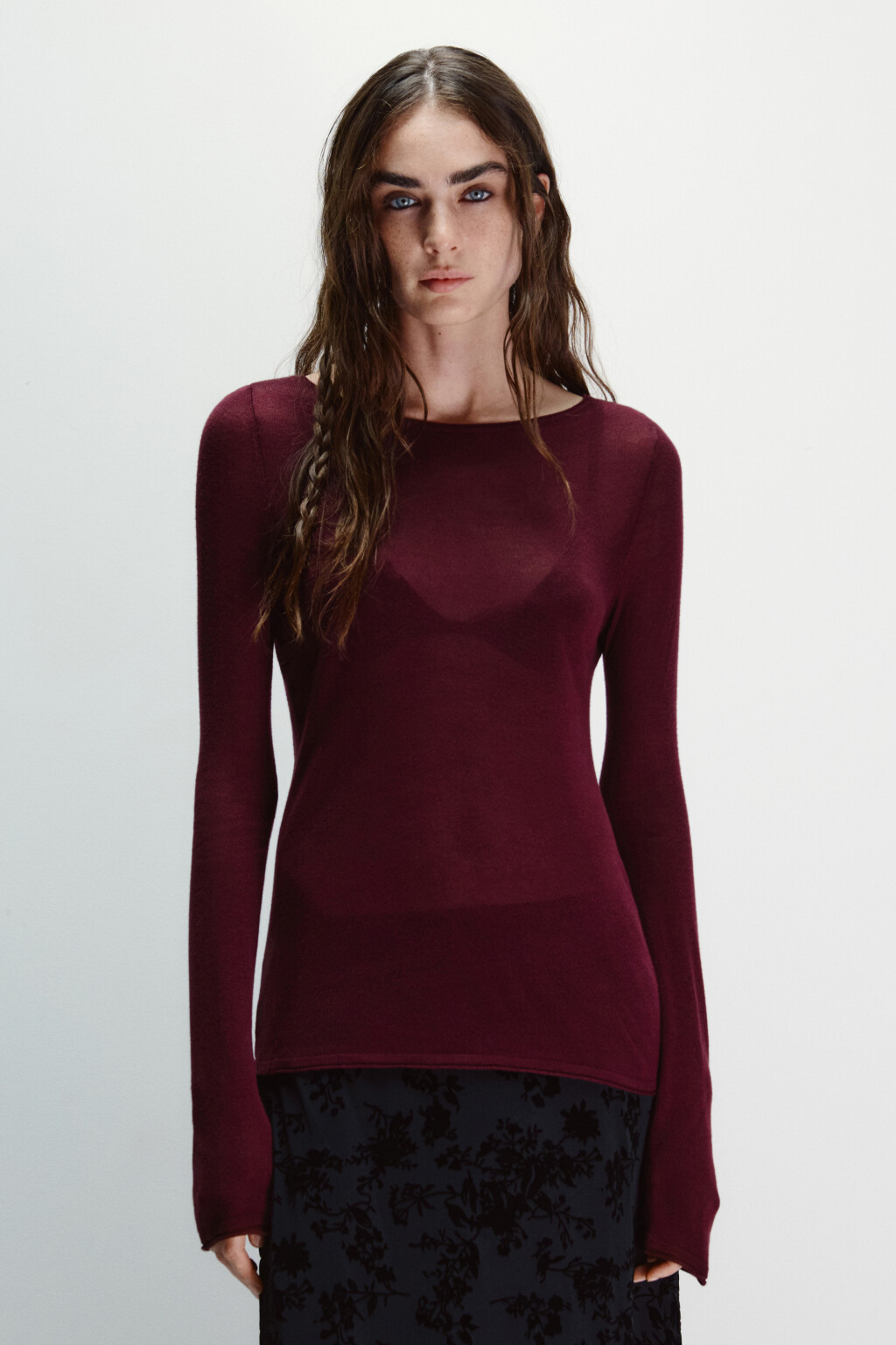 Лонгслив вискозный с вырезом-лодочкой - цвет фиолетовый - 2