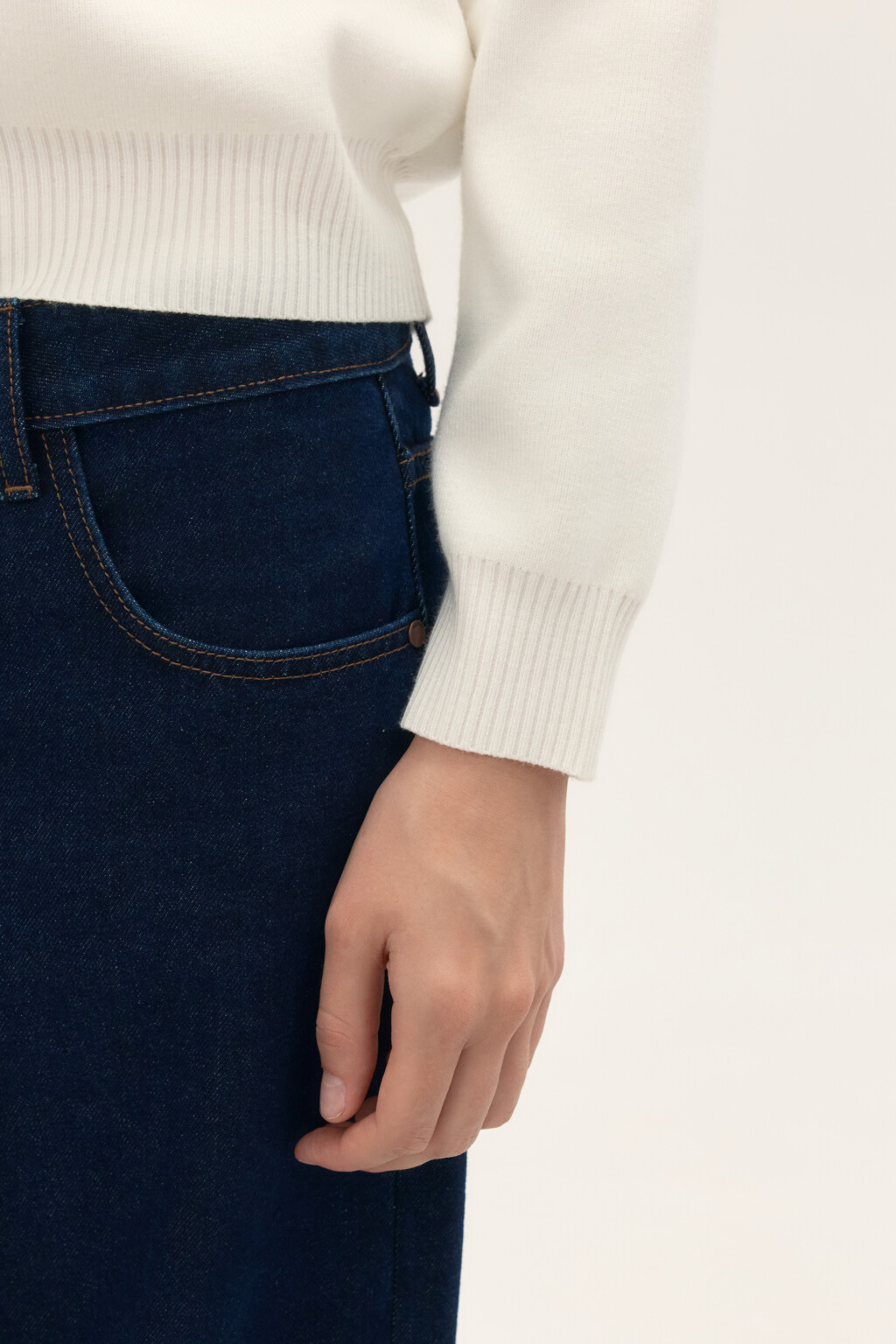 Джемпер вязаный с воротником - цвет молочный - 6