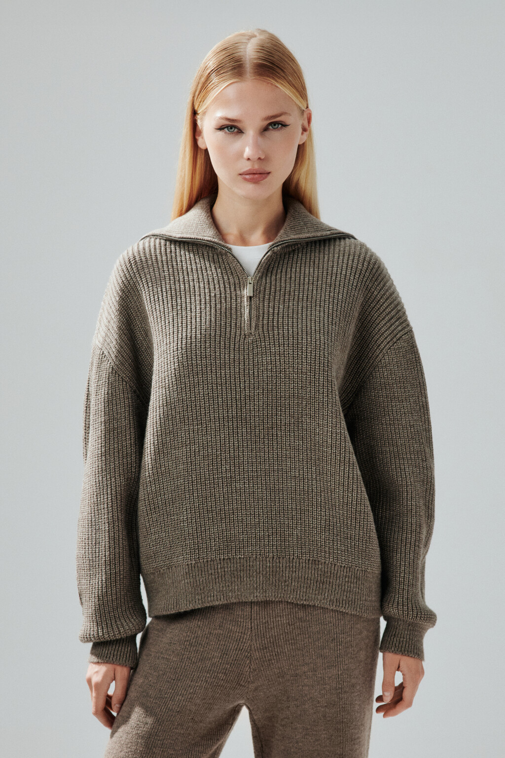 Джемпер на молнии в рубчик - цвет бежевый - 3