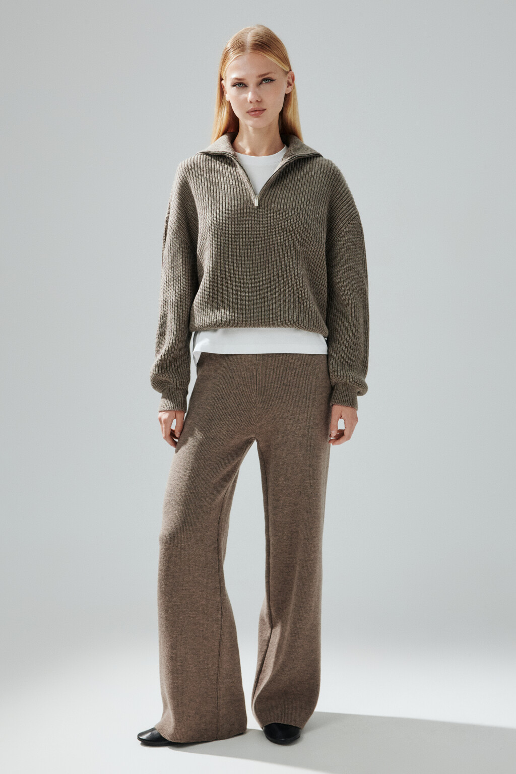 Джемпер на молнии в рубчик - цвет бежевый - 5