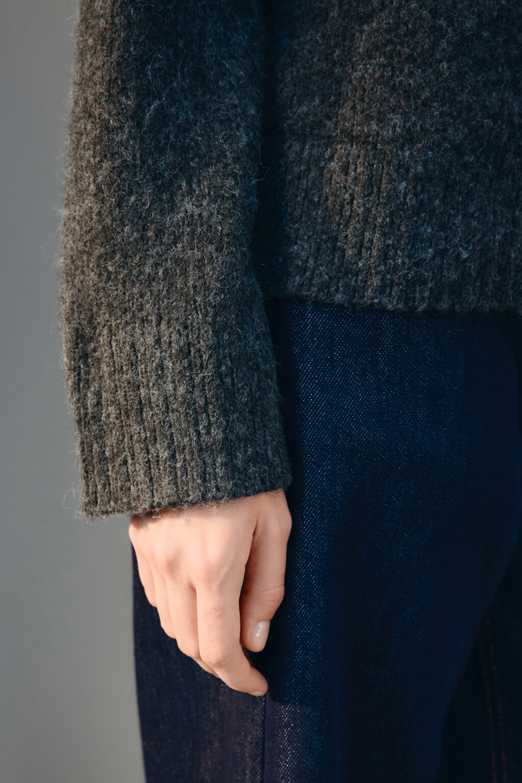 Свитер с воротником на молнии - цвет серый - 6