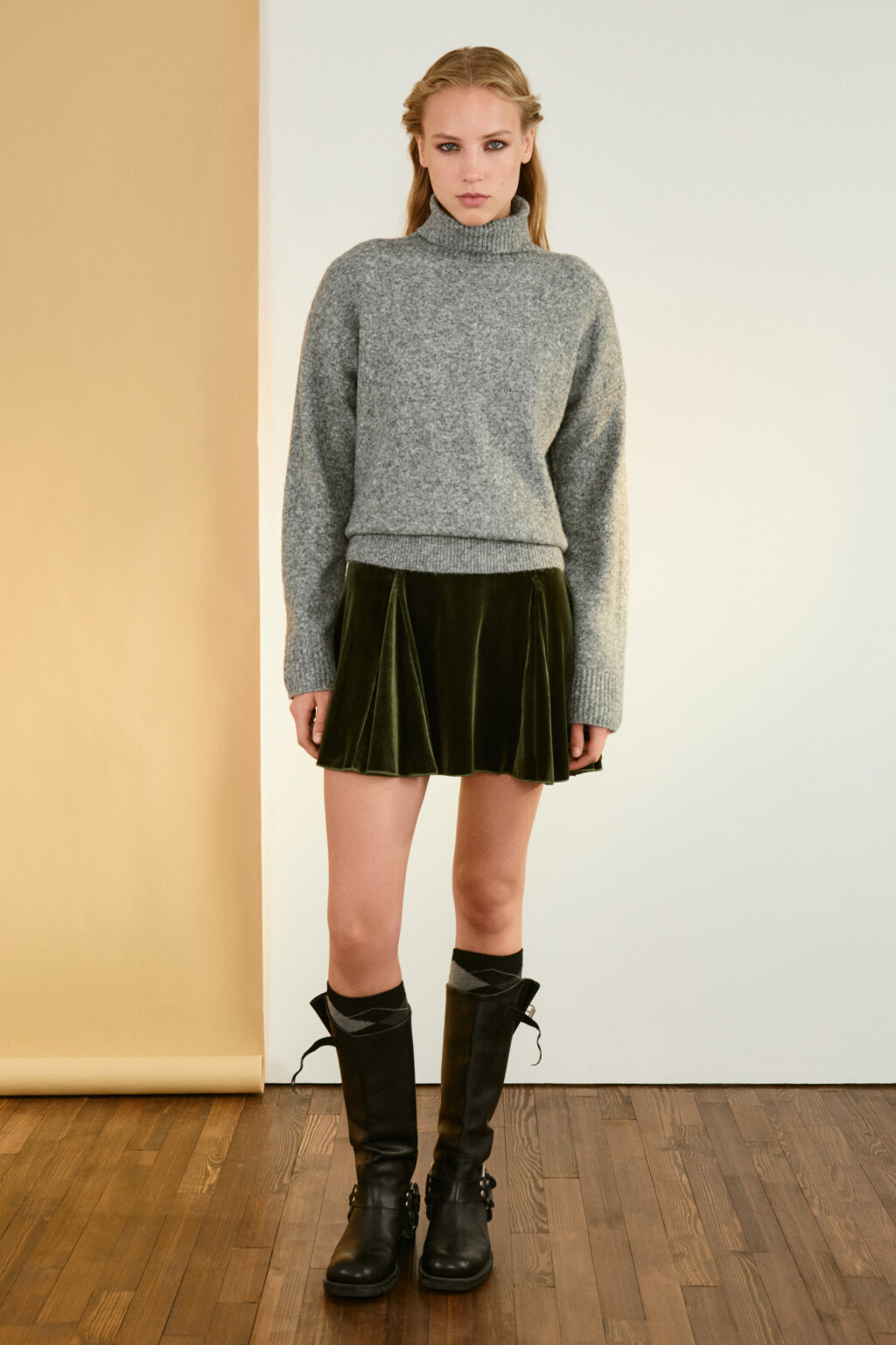 Свитер свободный с воротником - цвет серый - 4