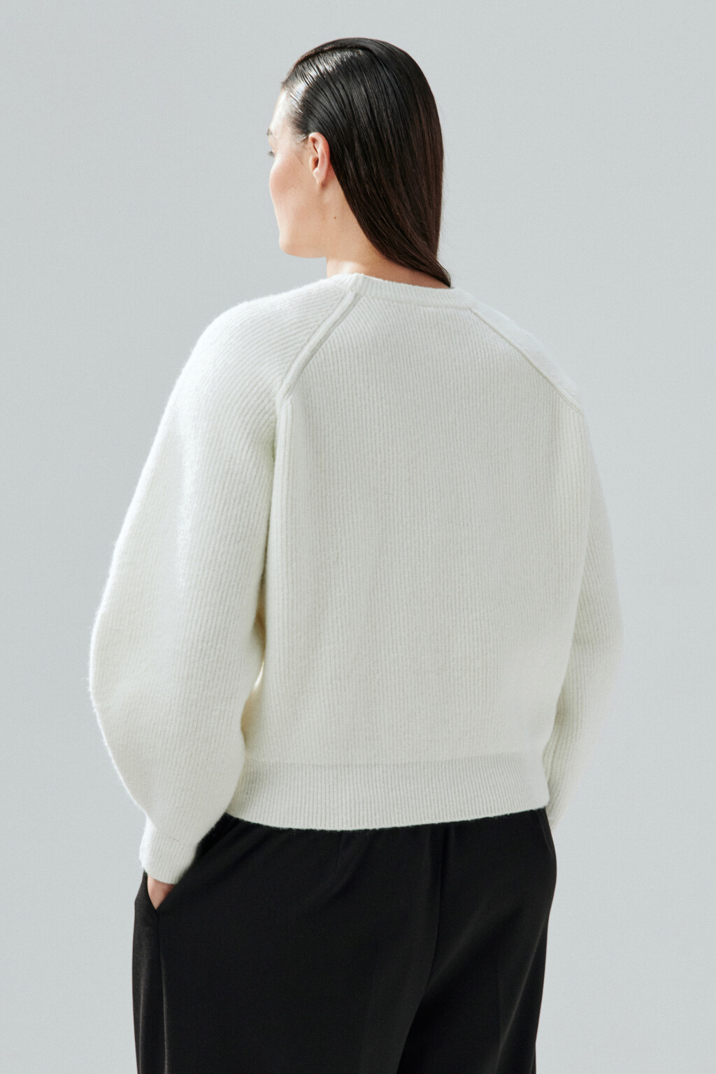 Джемпер вязаный с рукавами-реглан - цвет молочный - 3